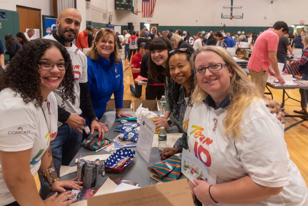 Boxes to Boots Comcast Team volunteering