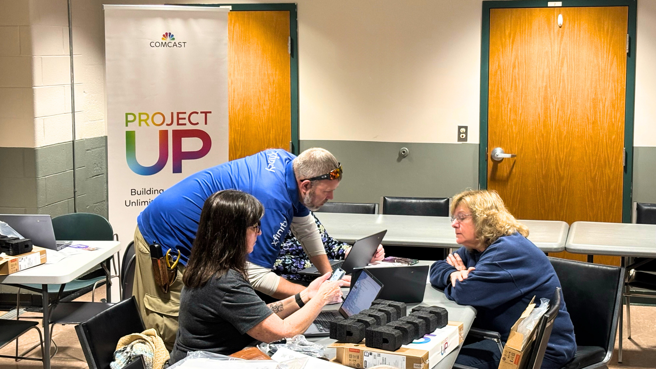 Comcast sets up donated laptops for Southwick Council on Againg
